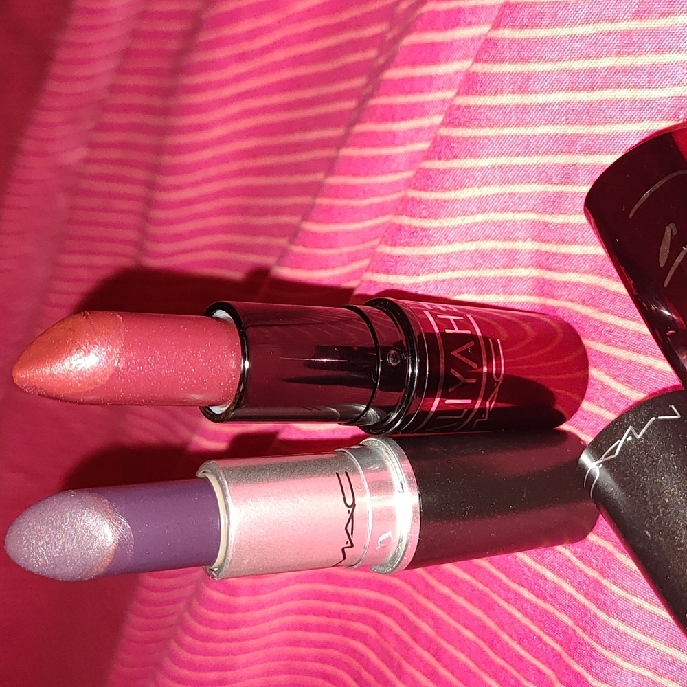 MAC lipstick pair